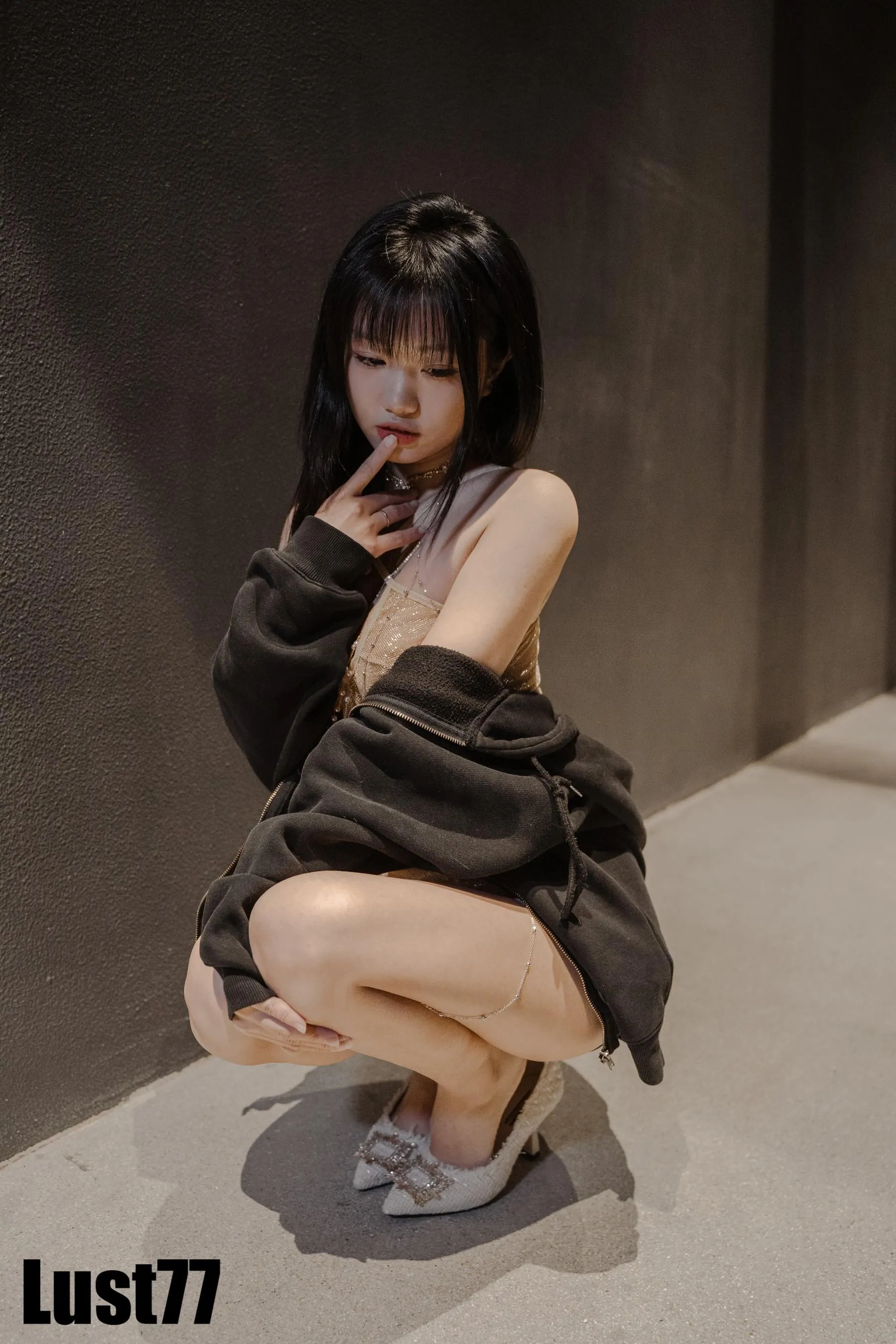 柒柒要乖哦 – NO.25 纸醉金迷 [91P]插图8